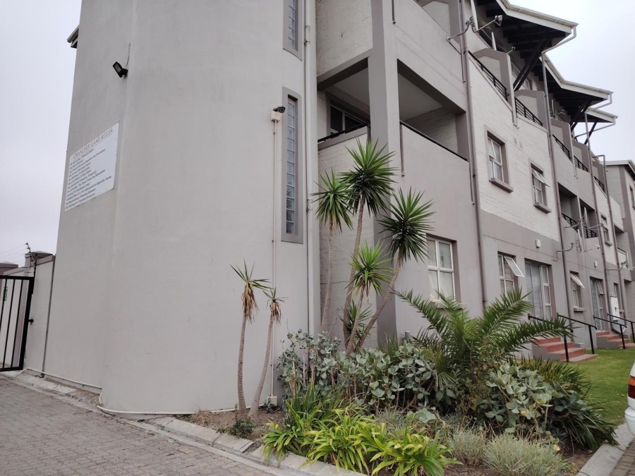 To Let 0 Bedroom Property for Rent in Uitzicht Western Cape